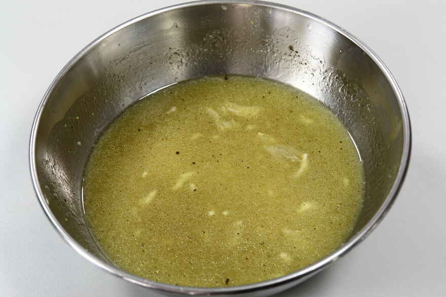 Vinaigrette - Olie eddike dressing med hvidløg ... klik for at komme tilbage